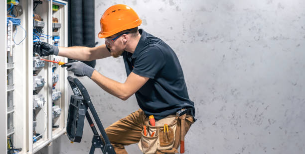 Best Circuit Breaker Repair  in Rayville, LA